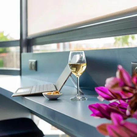 فندق Western Atlantys Zenith Nantes